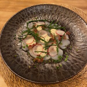 Carpaccio van Coquilles met Ibericoham-Vinaigrette en Limoen-Aioli