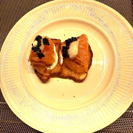Asian Zalm Toast