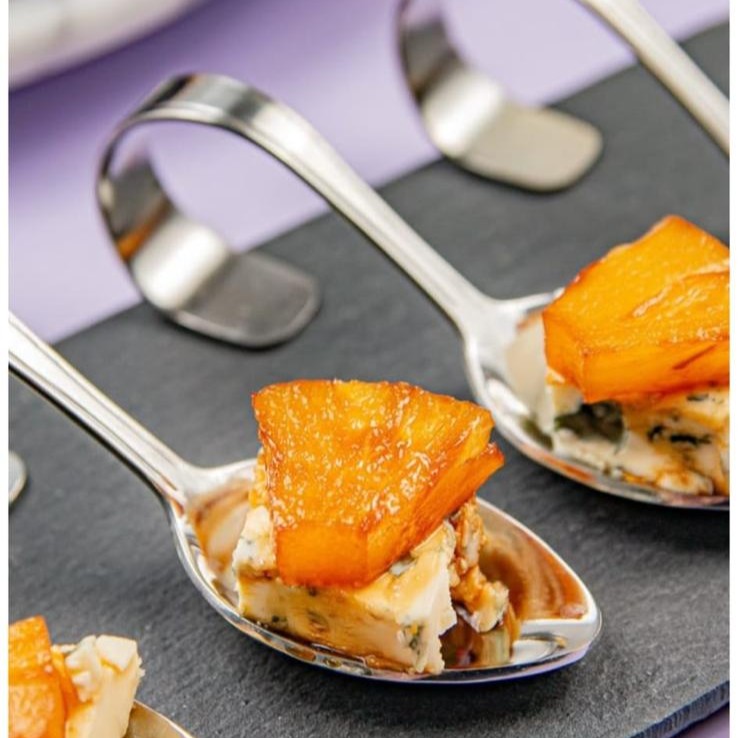 Teriyaki ananas met blauwe kaas